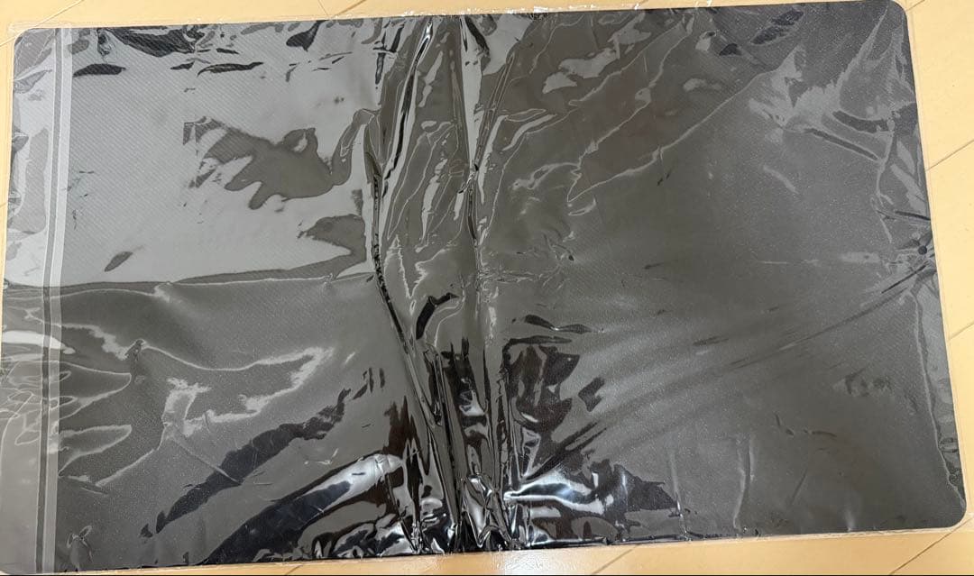 遊戯王 烙印断罪 プレイマット 新品未開封 海外限定 - メルカリ