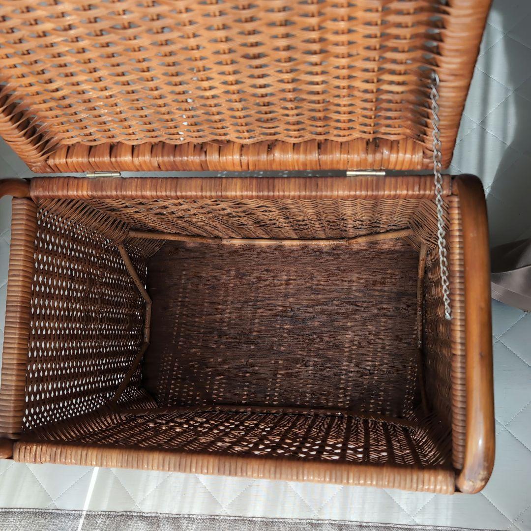 ラタン籐大型バスケット 昭和レトロ - メルカリ