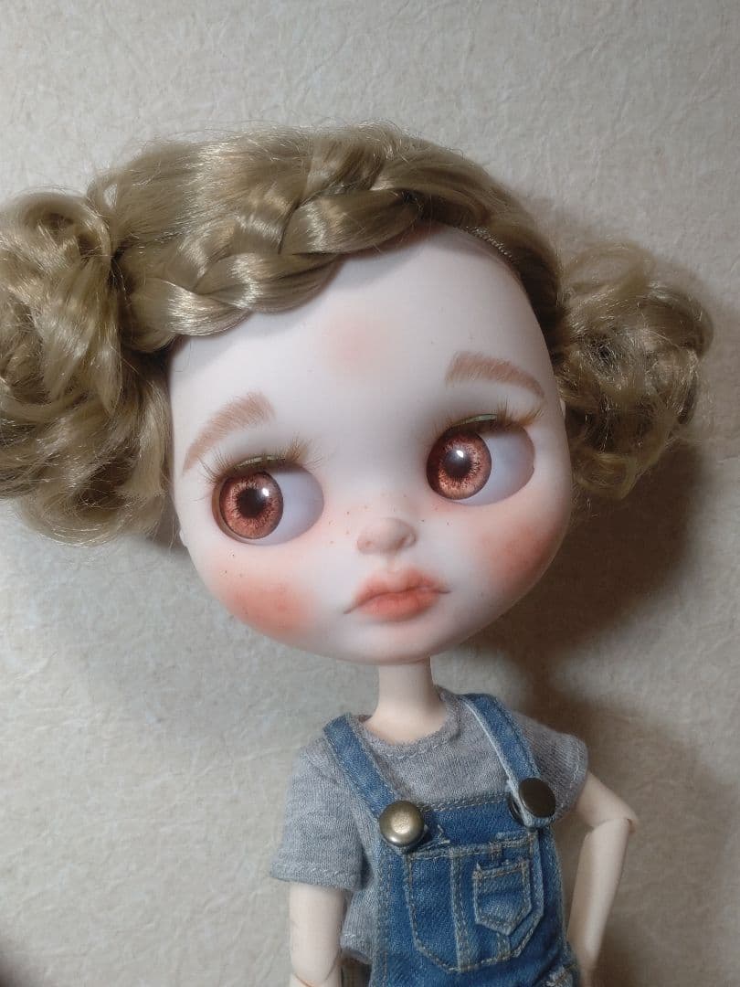 【期間限定SALE価格】カスタムアイシードール　薄いそばかすあり　オープンマウス