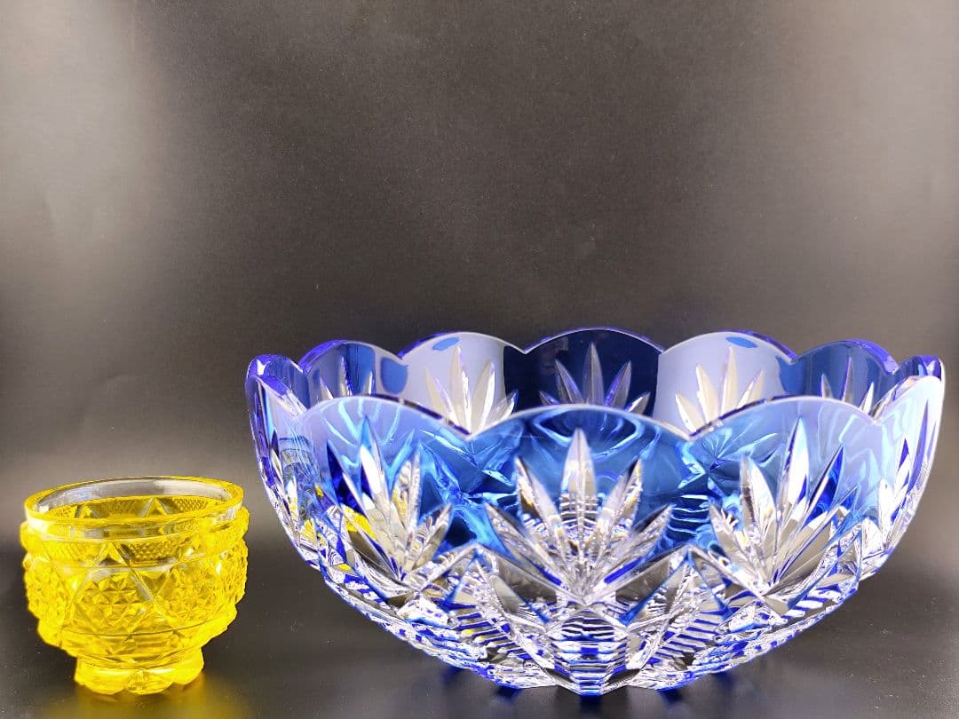 未使用品 希少品☆HOYA ホヤ 最高級 盛鉢 大鉢（切子、江戸切子、薩摩切子） 未使用品 希少品☆HOYA ホヤ 最高級 盛鉢 大鉢（切子、江戸切子、薩摩