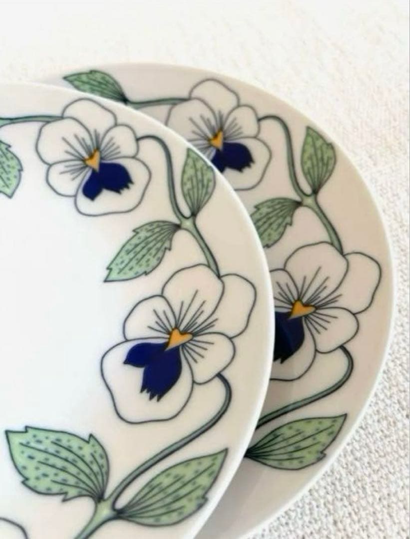 ＊Sylvia ＊24.5cm plate・* 【極美品】