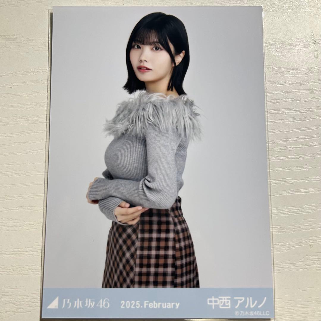 乃木坂46 中西アルノ 生写真 オフショルニット チュウ - メルカリ