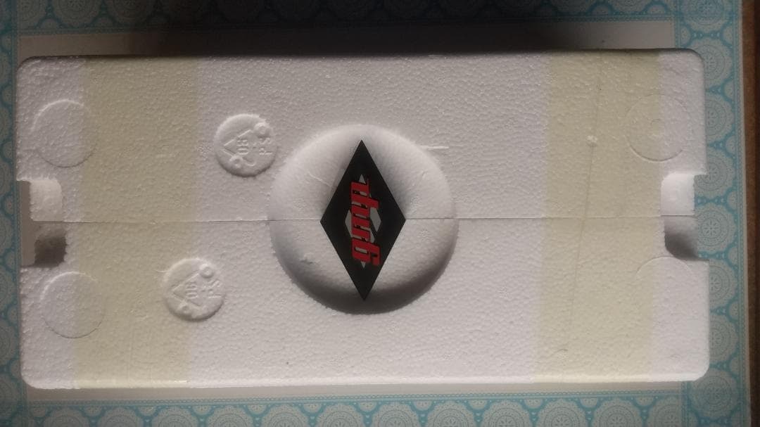 1/18 ビバリーヒルズコップ シボレー ノヴァ