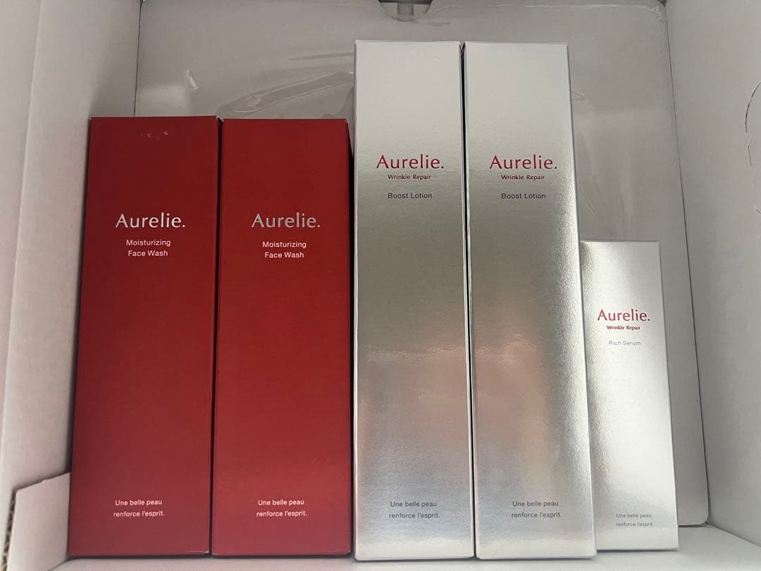 Aurelie スキンケアセット 3点(洗顔2本化粧水2本美容液1本 Aurelie スキンケアセット 3点(洗顔2本化粧水2本美容液1本 - メルカリ