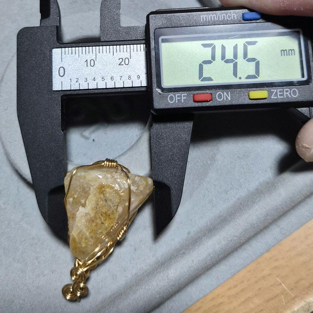 北海道 然別オパール 大雪オパール ワイヤーペントップ - メルカリ