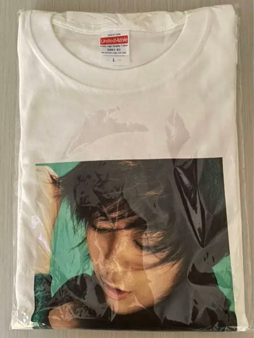 宇多田ヒカル アナログ盤 当選品 限定50枚 Tシャツ1枚 プレゼント ☆ 宇多田ヒカル”ファントーム”Tシャツ｜SATURDAY AMUSIC
