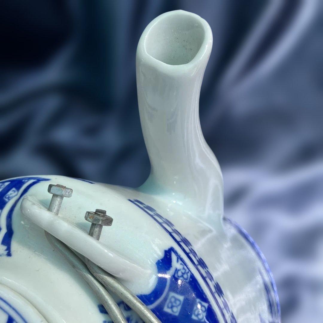 514)かなりのアンティーク品中国景徳鎮の青白磁の風景画大型ポット