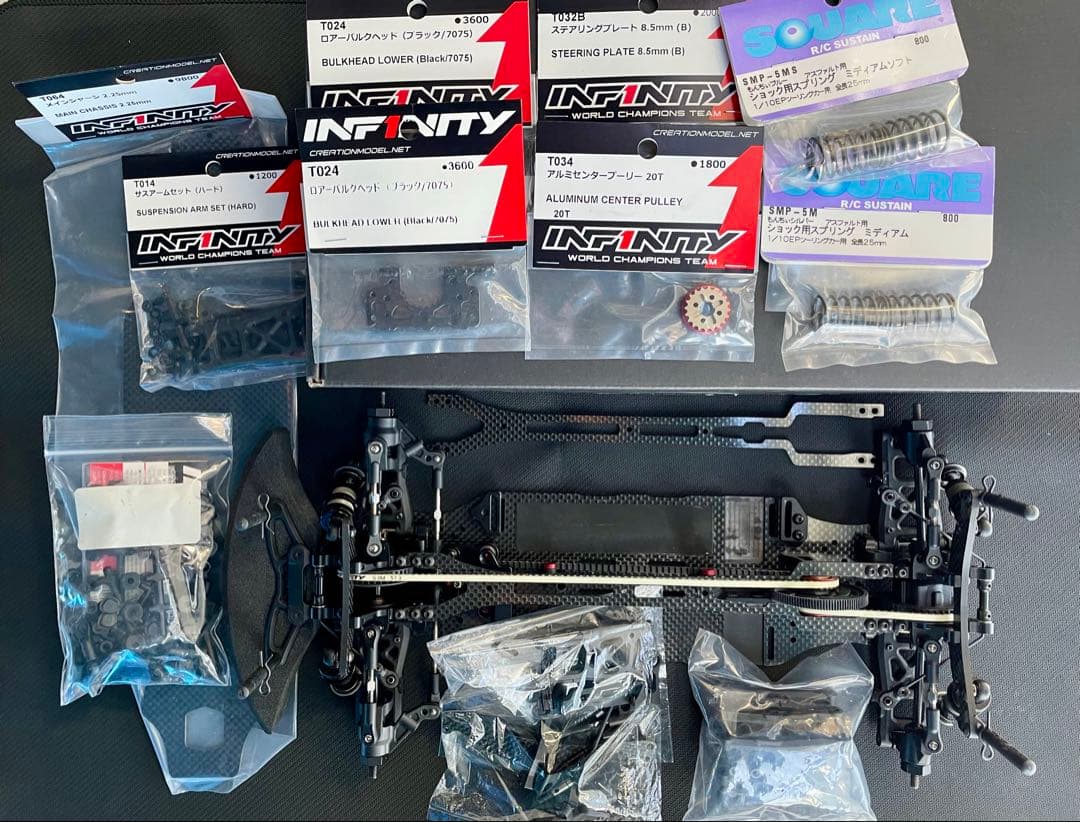 INFINITY IF-14 中古　オプション&スペア付き IF14 スペチアーレ 1/10電動ツーリングカーシャーシキット