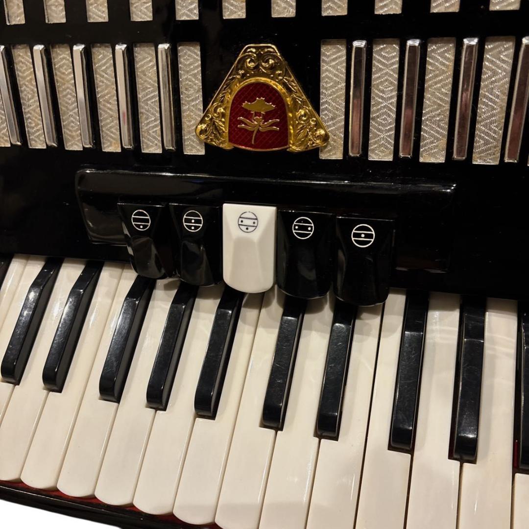 TOMBO アコーディオン T48 ハードケース付き