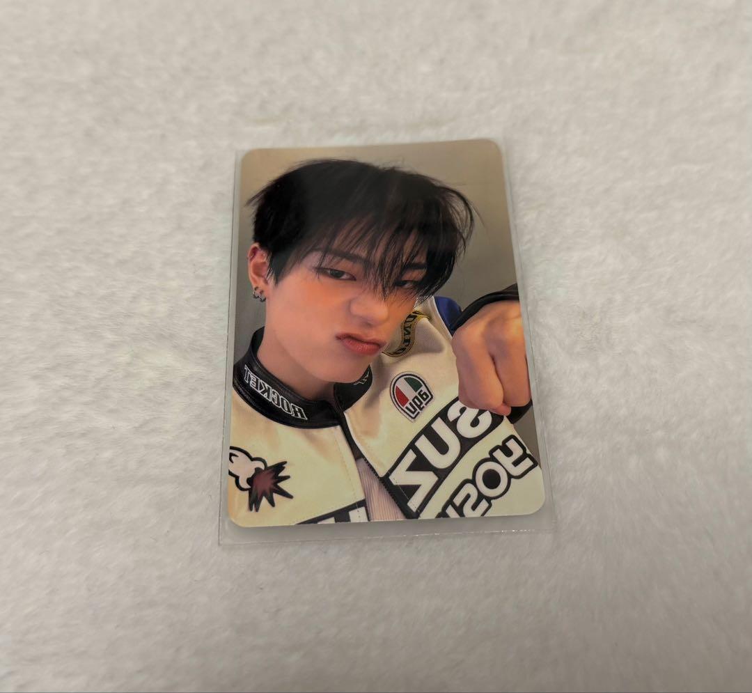 WHIB 1/30 Ktown4u 対面トレカ ジュンミン - メルカリ