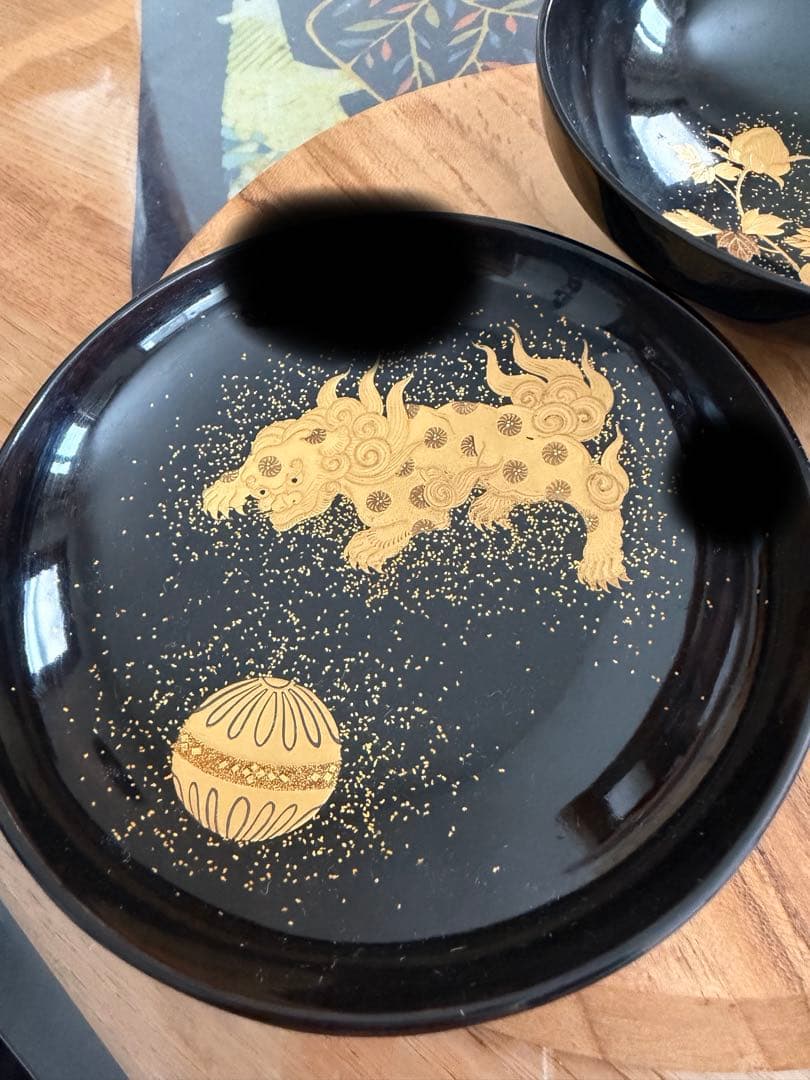 漆器 椀 金箔装飾 5点セット獅子と牡丹 雑煮椀 日月 白 食洗機・レンジ対応 5個セット 金箔付き ( 退職祝い