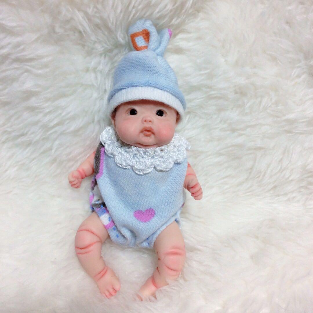 ぷくぷくほっぺちゃん 樹脂粘土ベビー - メルカリ