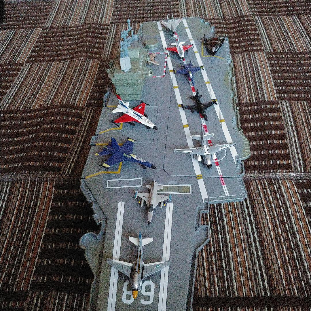 空母　戦闘機セット　レア☆ Amazon | スイート 1/144 零戦21型 空母戦闘機隊の飛行甲板セット