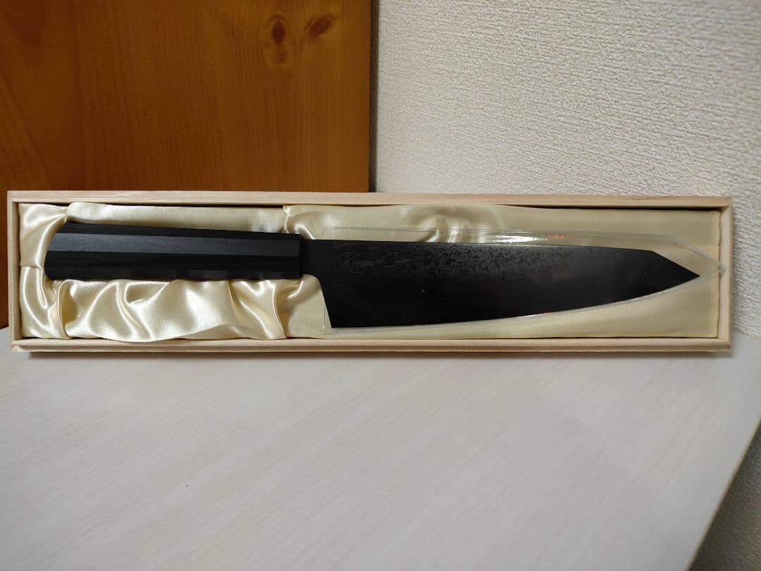 ろ*ろ様 きまぐれ包丁【きまぐれブラック】 - メルカリ