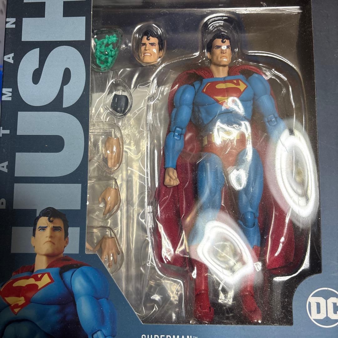 MAFEX マフェックス スーパーマン HUSH Ver. MEDICOM TOY - MAFEX SUPERMAN（HUSH Ver.）