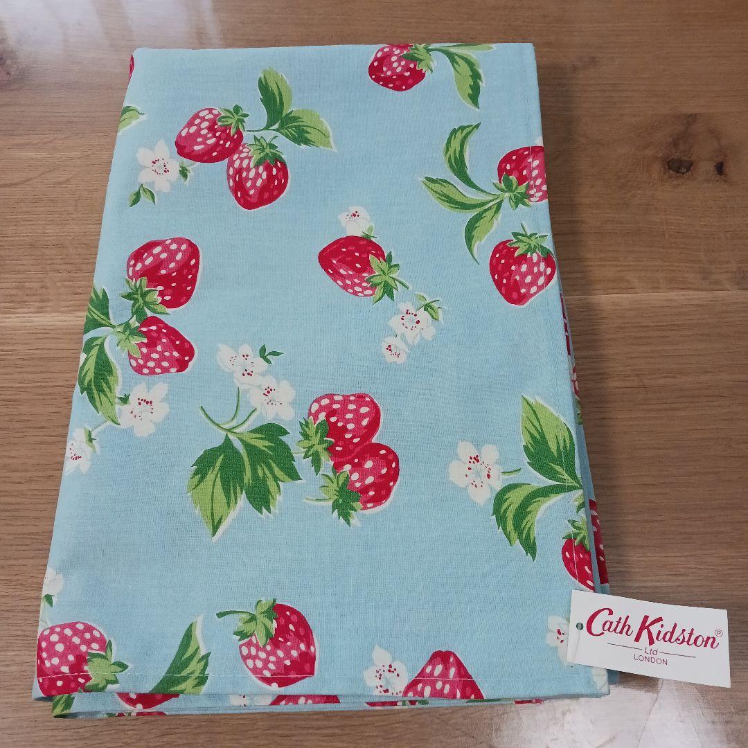 Cath Kidston キャス・キッドソン ストロベリー テーブルクロス 032134442.jpg?crop=center&