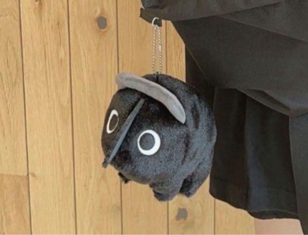 ブラック ポチタ マスコットボールチェーン - メルカリ