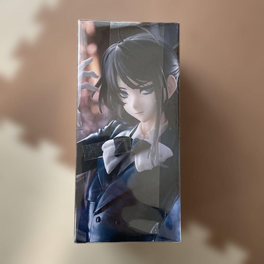 ラウンドワン限定 Ado フィギュア ～Winter ver.～ - メルカリ