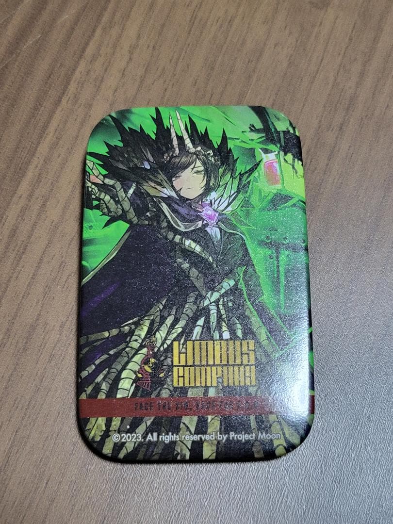 リンバスカンパニー くじメイト D賞 スクエア缶バッジ ウーティス