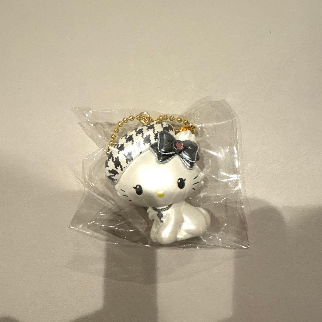 サンリオシークレットマスコットモノクロガーリーふたごコーデ