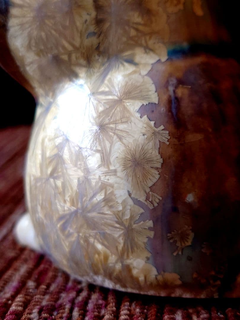 自由な招き猫　井桁裕子　結晶釉　陶製　作家一点もの　2022年作　猫　約10cm