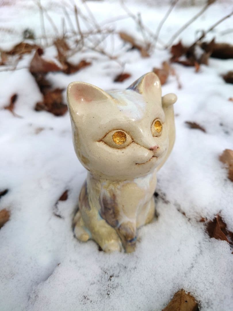 自由な招き猫　井桁裕子　結晶釉　陶製　作家一点もの　2022年作　猫　約10cm