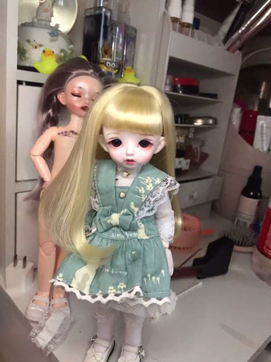 BJD スーツ 人形と化粧品を持参 SD 1/6 Carol Vホワイト XAGADOLLフロック6点BJD人形正規版女ワ公式正規版裸ワ素体フィギュアSD