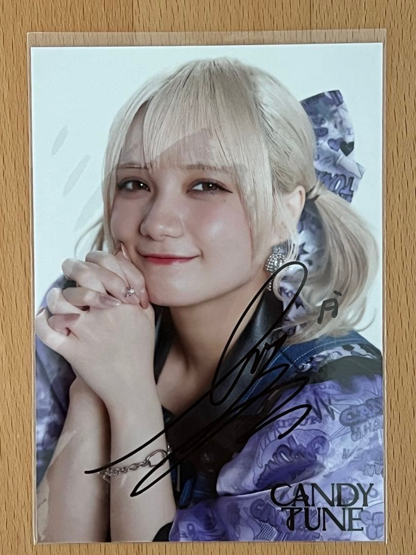 CANDYTUNE 宮野静 生写真サイン入り - メルカリ