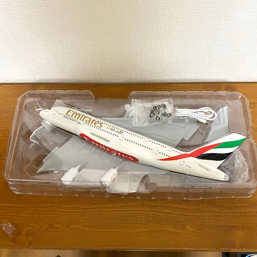 エミレーツ航空 エアバス A380 1/160 航空機模型 LEDライト付き - メルカリ