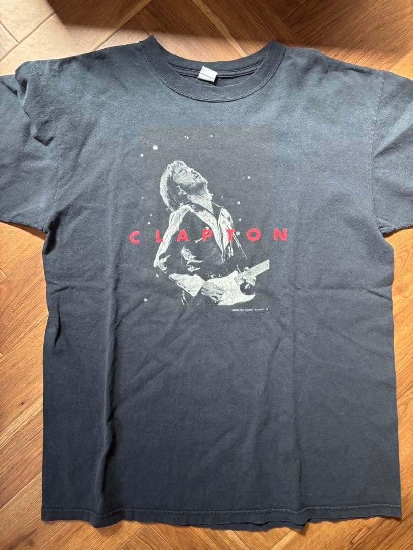 エリッククラプトン　バンドTシャツ フェードTシャツ　2000年代ツアーT 80年代 80s アメリカ製 エリッククラプトン バンT ミュージック 音楽