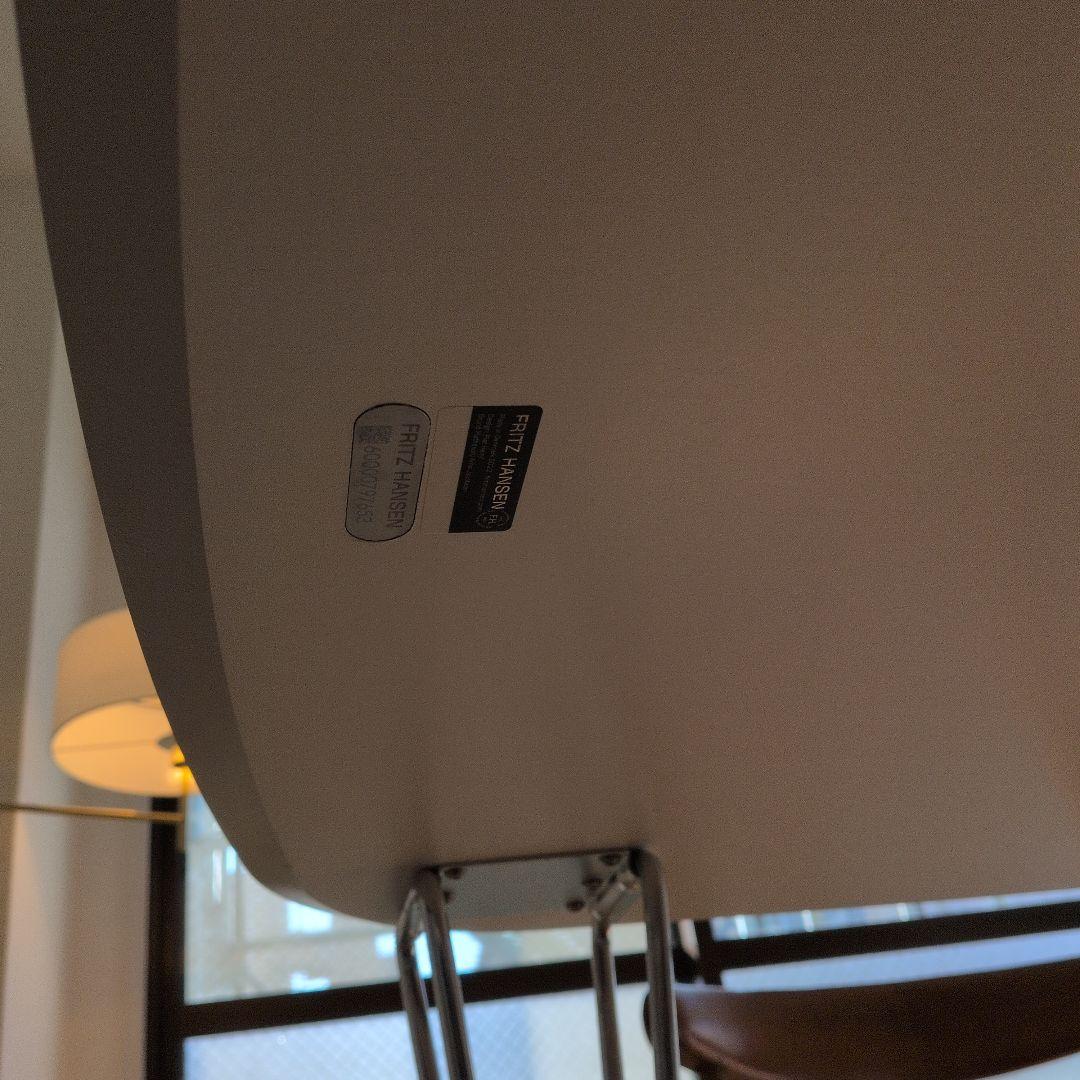 FH125 フリッツ・ハンセンテーブルホワイト ダイニング ヤコブセン