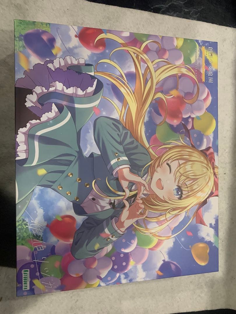 創彩少女庭園 佐伯リツカ(冬服)、小鳥遊暦(冬服&ドリーミングスタイル