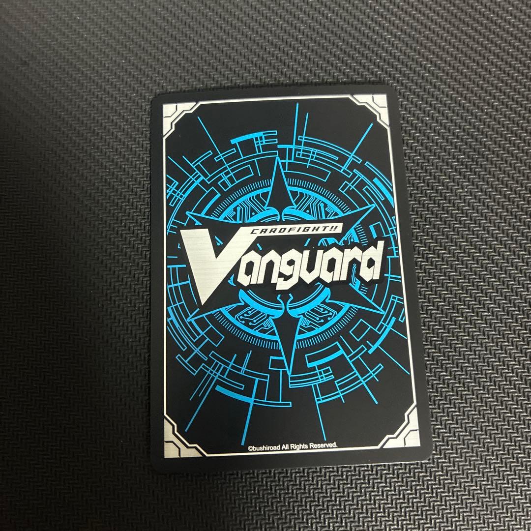 ヴァンガード 焔の巫女シンディ re+ 3枚 - メルカリ