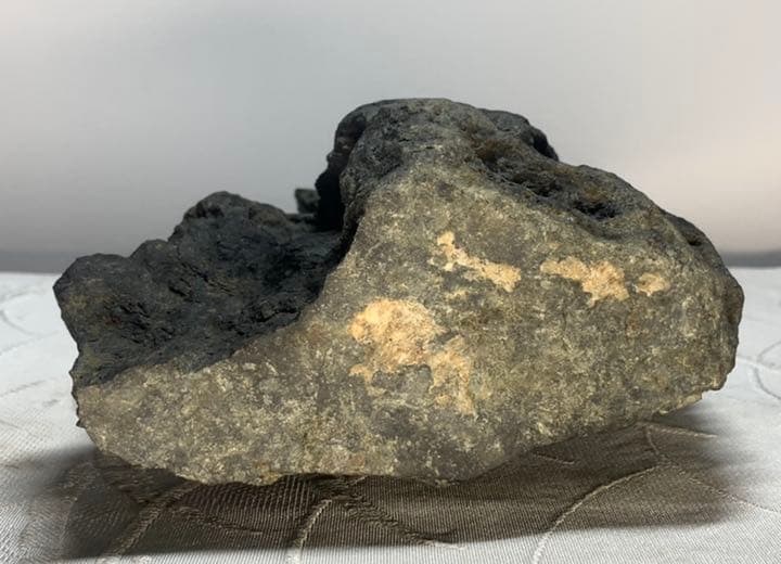 佐治川石 ウブ 桐箱付 『清風明月』 横15×高29.5(cm)