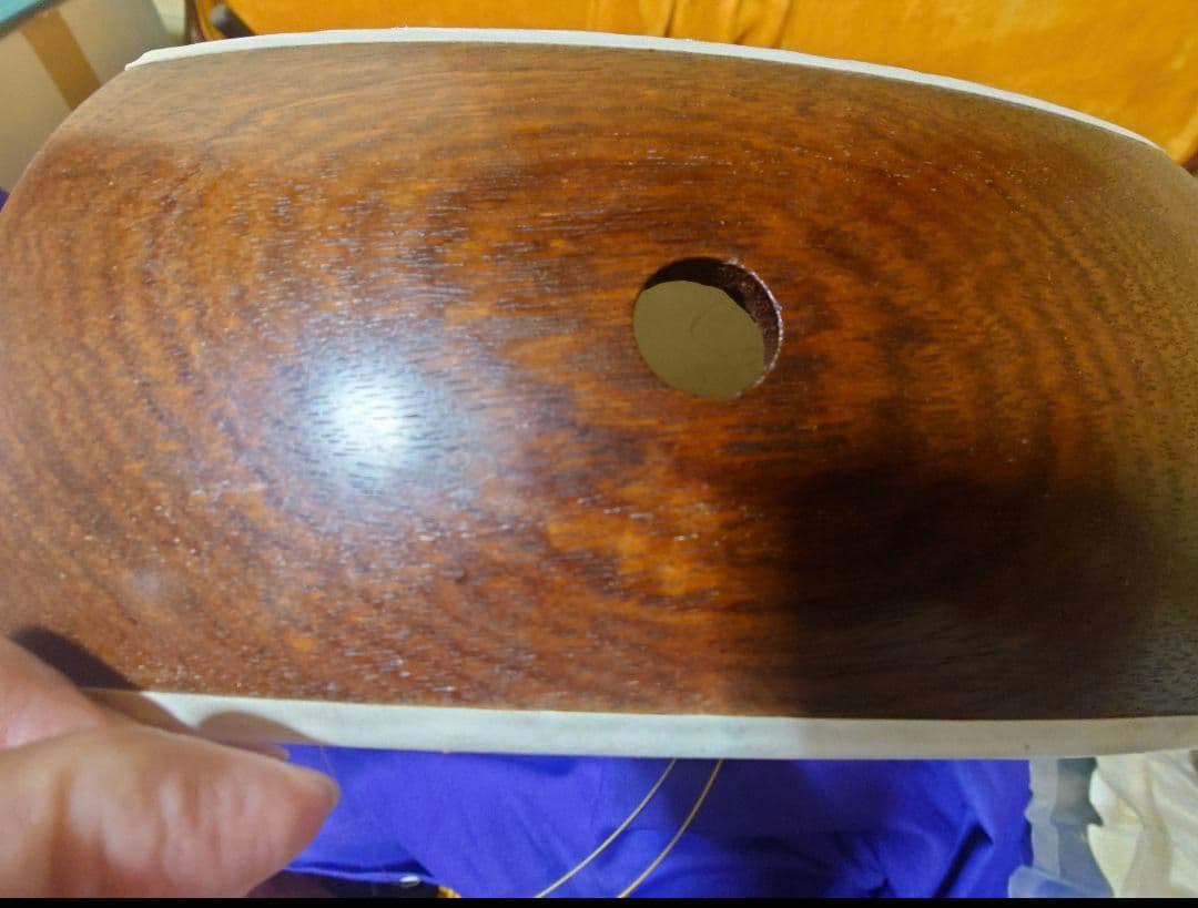 細棹三味線　棹全体に綺麗なすだれ虎斑入りハードケース付宅急便配送料¥1700込