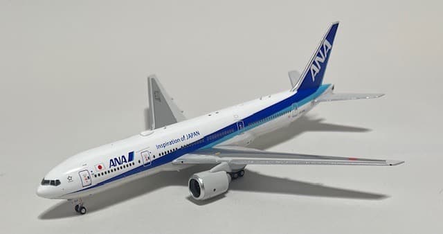 航空機・ヘリコプター ANA B777-200ER JA717A Amazon.co.jp: ANA 777-200ER JA717A 全日空 ボーイング Phoenix