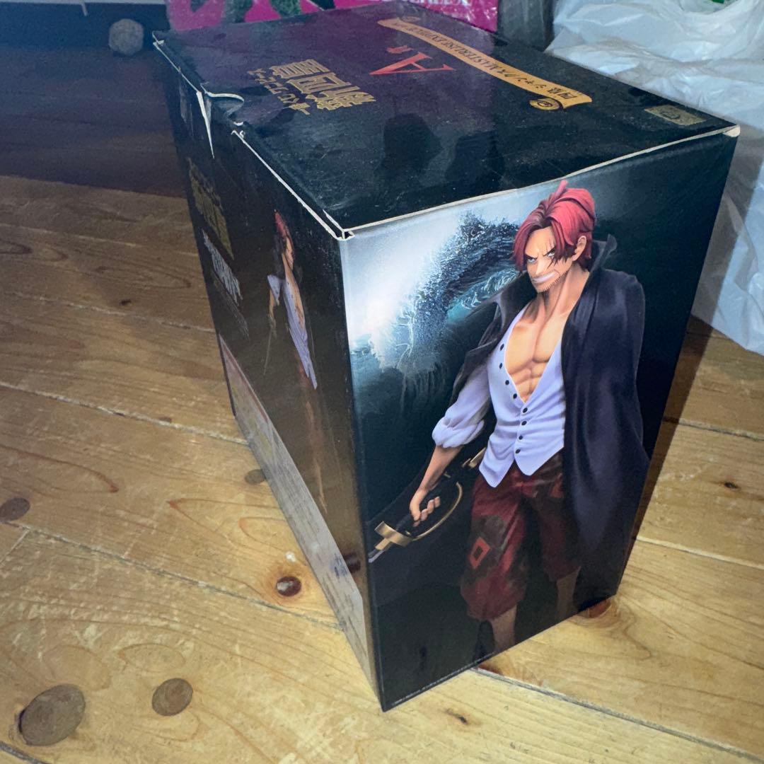 未開封品】一番くじワンピース 新四皇 A賞 シャンクス フィギュア