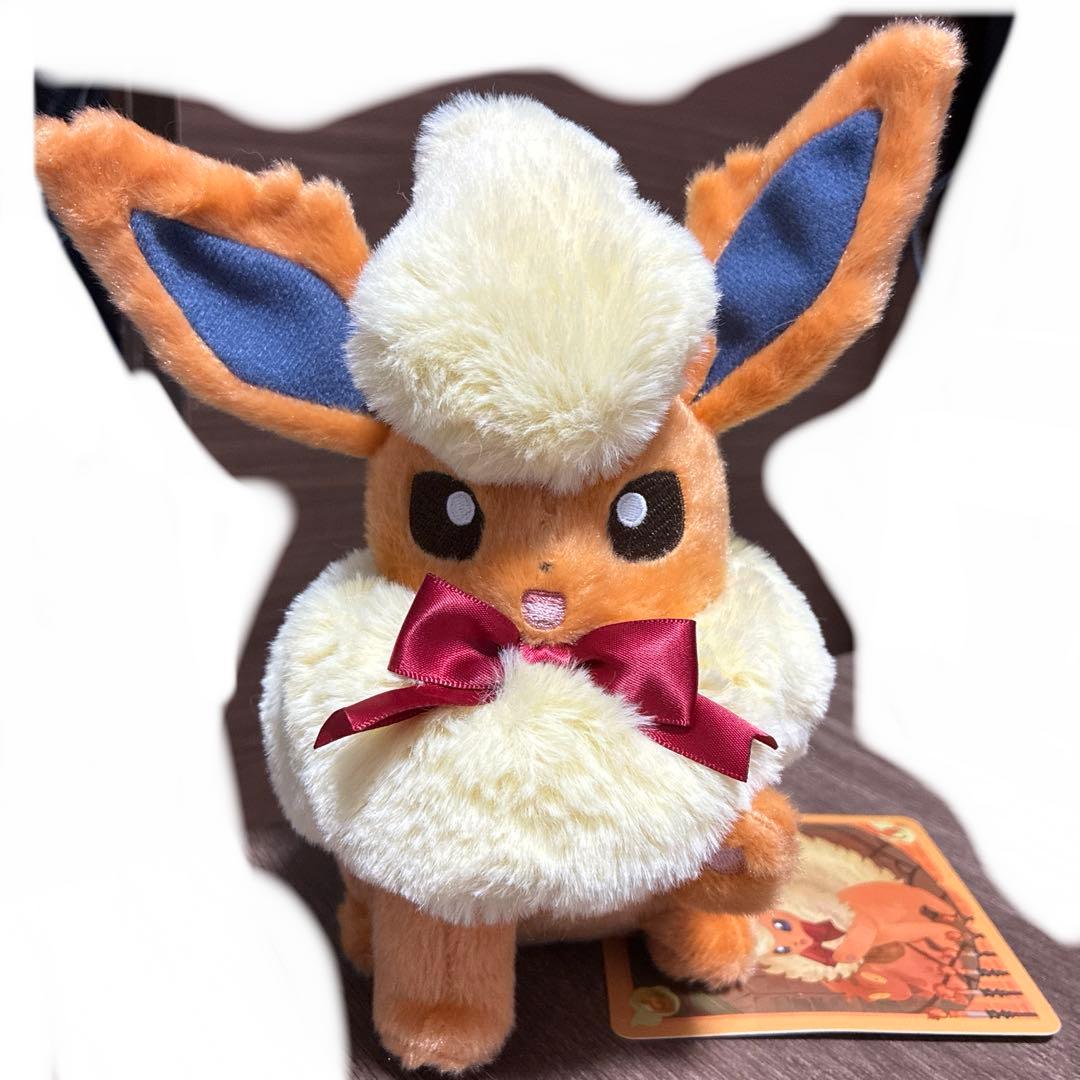 Eevee Collection イーブイコレクション ブースター ぬいぐるみ ぬいぐるみ Eevee Collection ブースター ｜【公式】ポケモンセンター