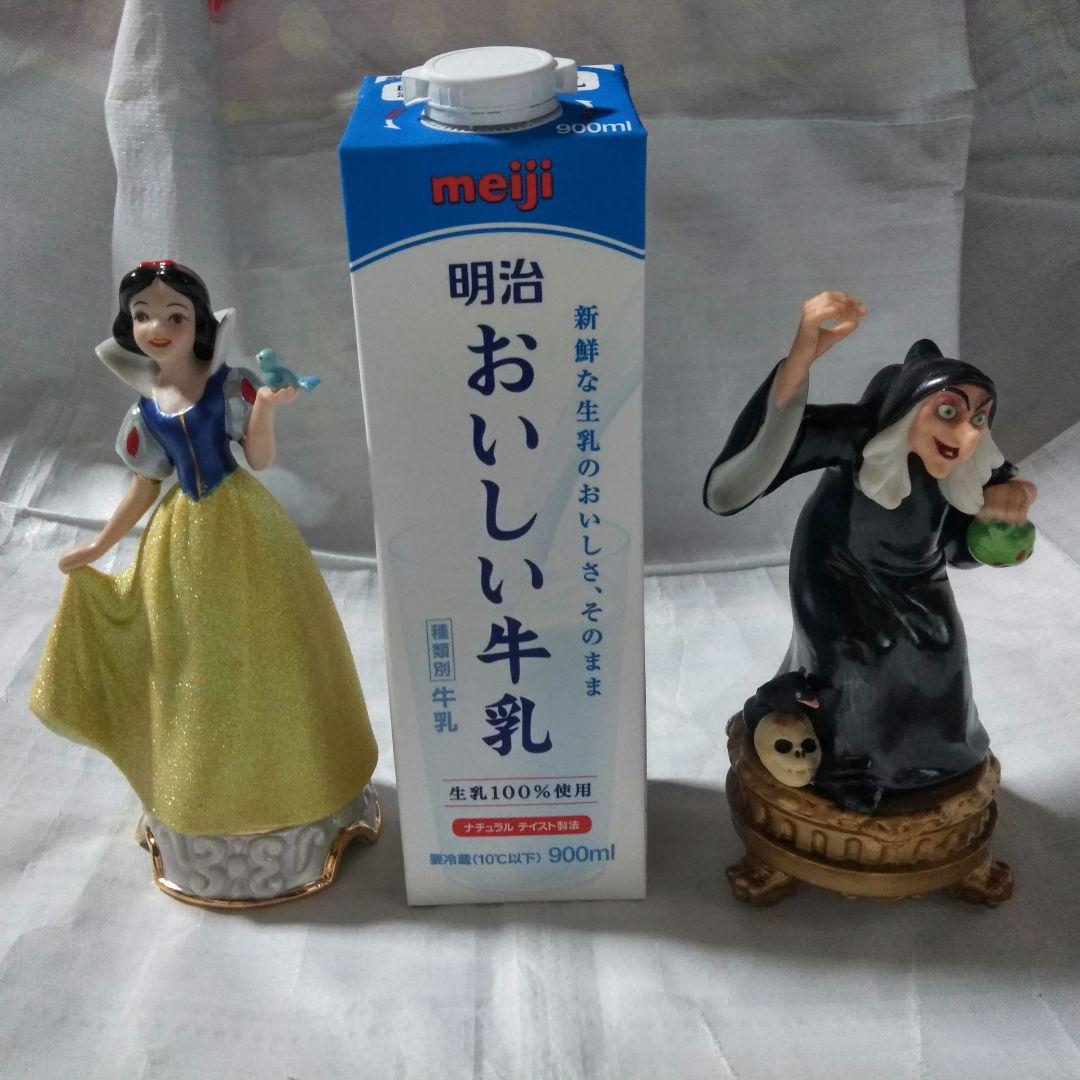 ディズニー 白雪姫 魔女 置物 フィギュリン - メルカリ