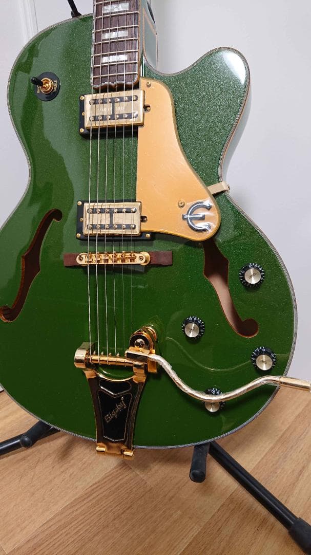 【ほぼ新品】エピフォン emperor swingster　フルアコ Epiphone（エピフォン） Emperor Swingster Forest Green Metaric