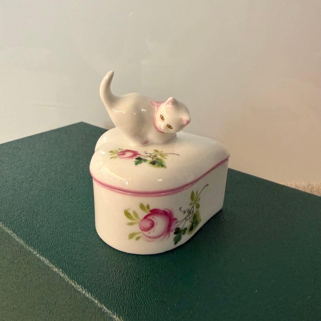 ヘレンド ウィーンの薔薇　ピンク　猫　ミニ小物入れ ボンボニエール ☆御会員様専用☆再入荷☆Herend VRH-X4 ウィーンの薔薇ピンク エッグ