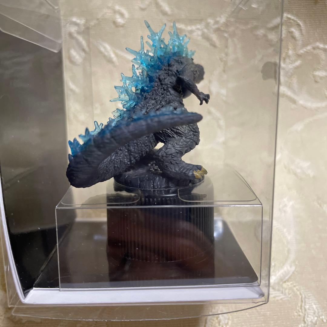 ゴジラ-1.0 ボトルキャップマスコット 熱線放射ver. - メルカリ