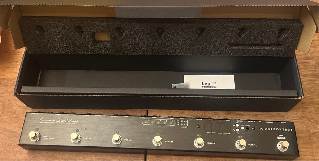 One Control Caiman Tail Loop 箱付き One Control Caiman Tail Loop – OneControl