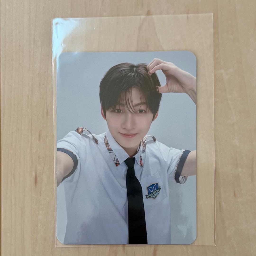 TWS ジフン SKOOLOOKS トレカ フォトカード - メルカリ