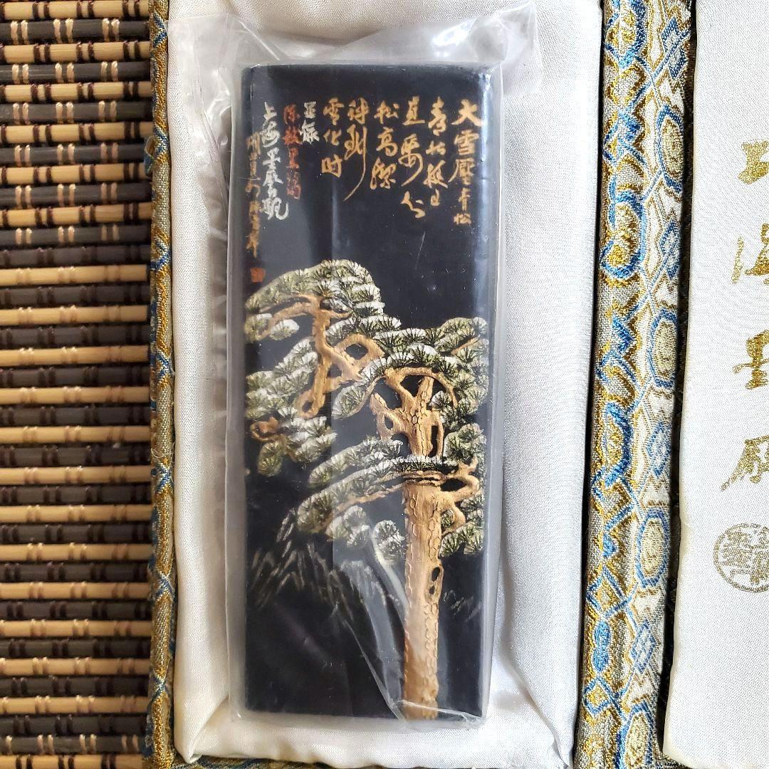 中国書画墨 上海墨廠出品 古墨 大雪暦青松 特製青墨 - メルカリ