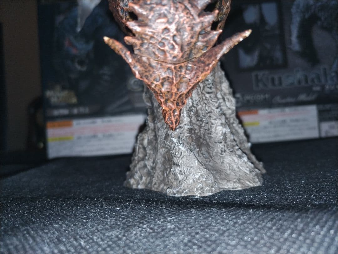 専用 クリエイターズモデル クシャルダオラ脱皮 鋼龍 クシャルダオラ