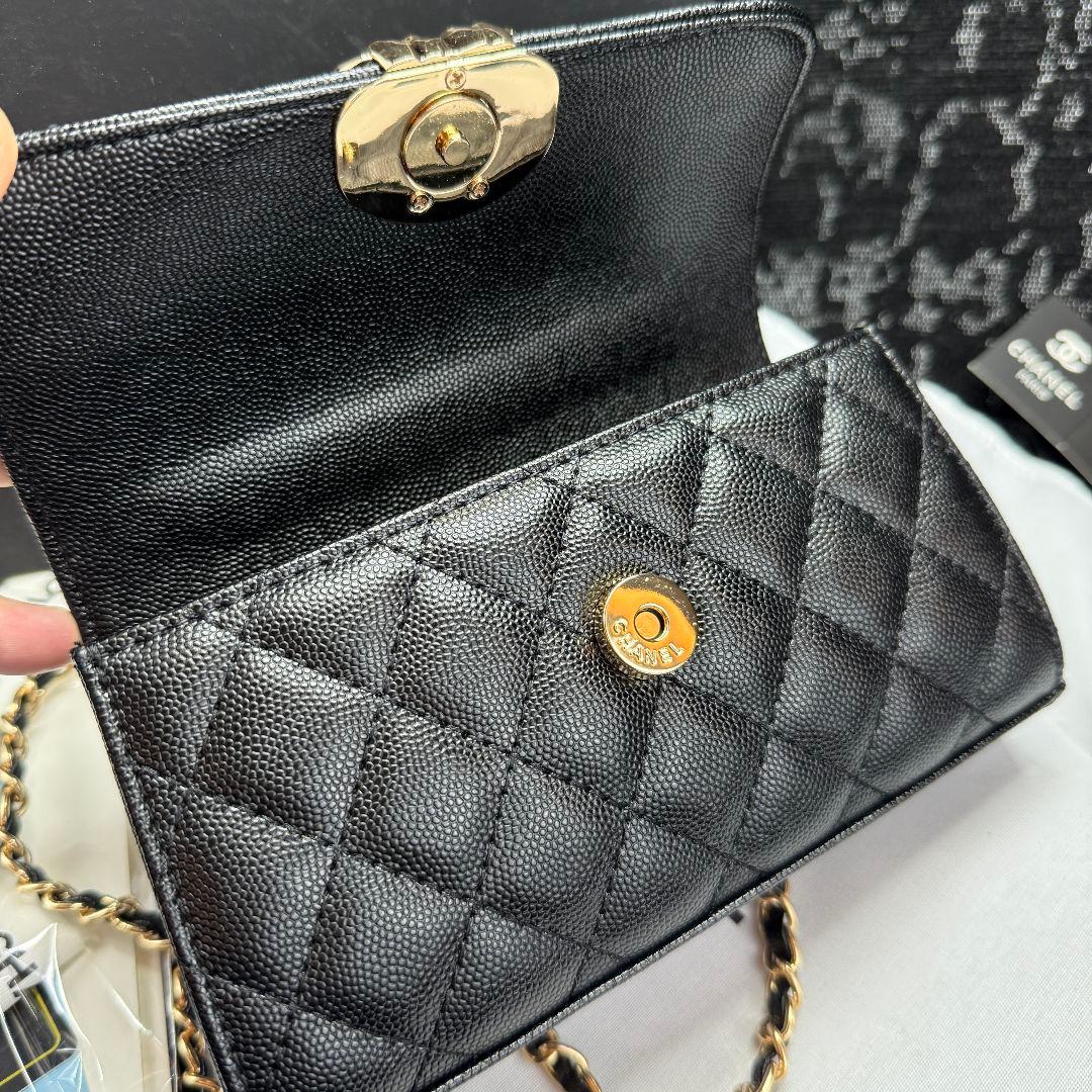 本日限定特価】CHANEL ノベルティ ブラックレザー ショルダーバッグ