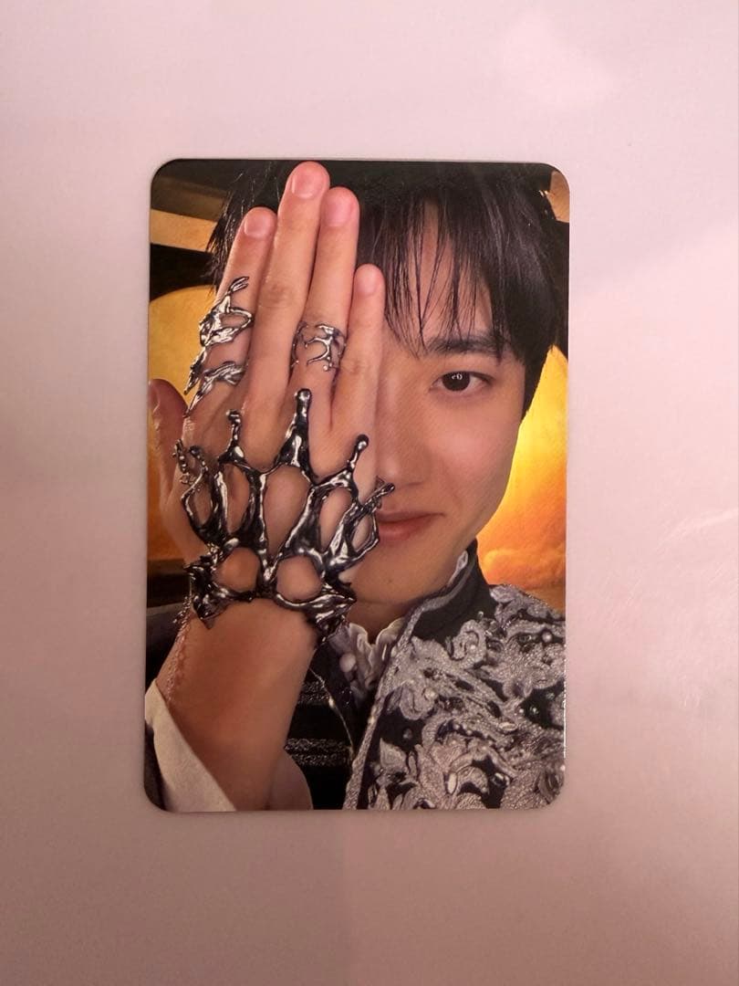 EXO REVERXE EX-VISION ver封入トレカ ギョンス D.O - メルカリ