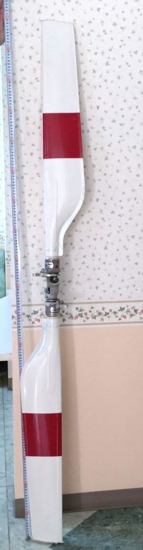 ヘリコプター　プロペラ本物の尾翼【超激レア】 昭和　たのメル便送料込み Ojika Small plane jet Travel | おぢか島旅 | 長崎県五島列島・小値賀町