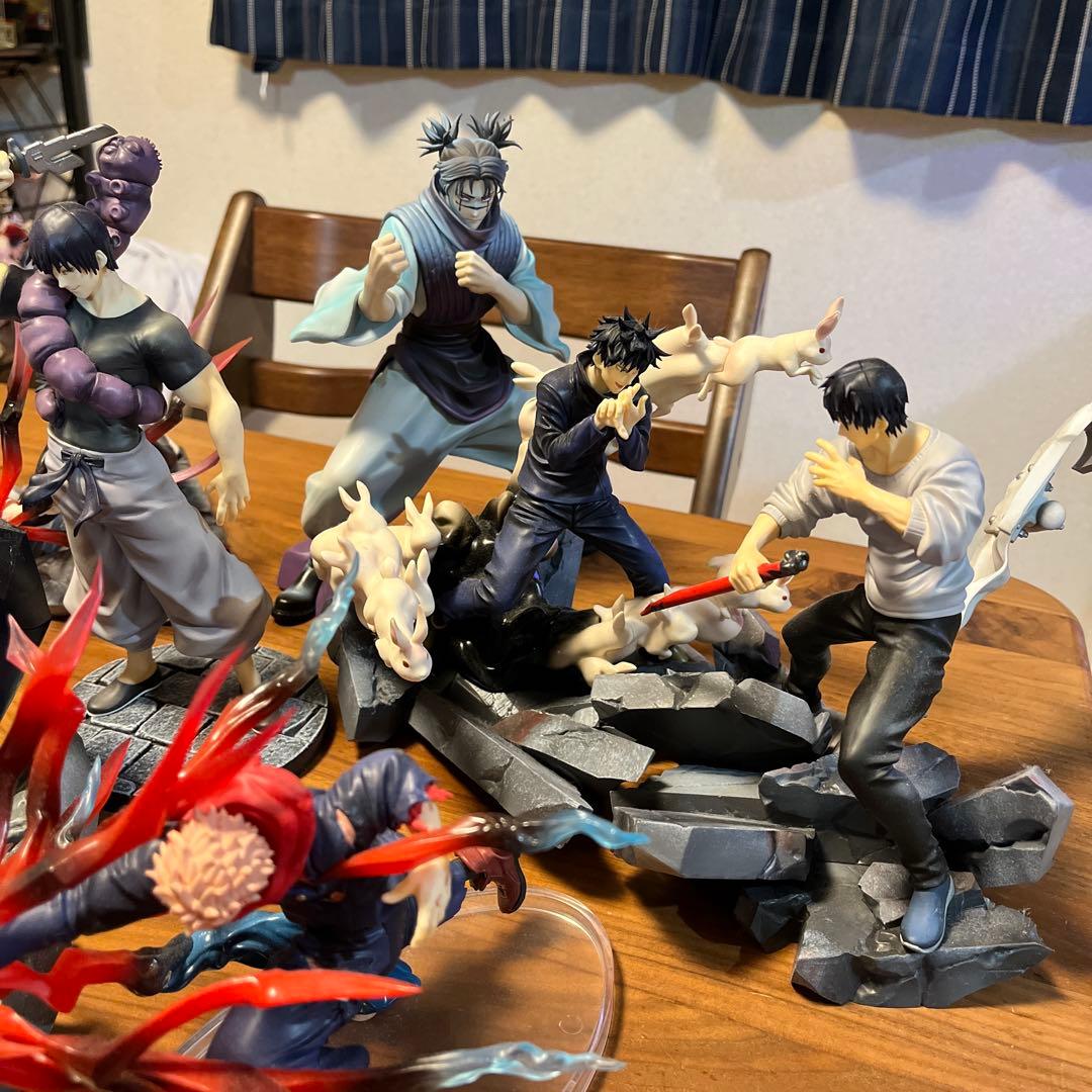 呪術廻戦 フィギュア8体セット - メルカリ